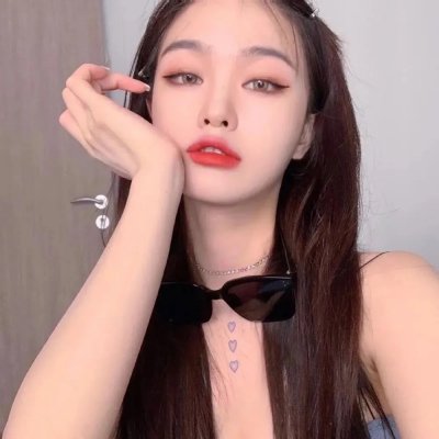 白色的女人